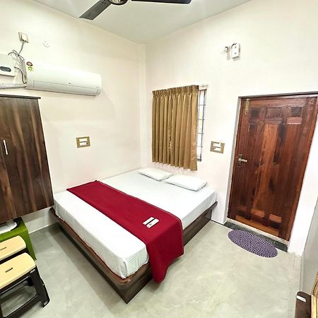 Om Lingeswaran Home Stay Tiruvannāmalai Eksteriør billede
