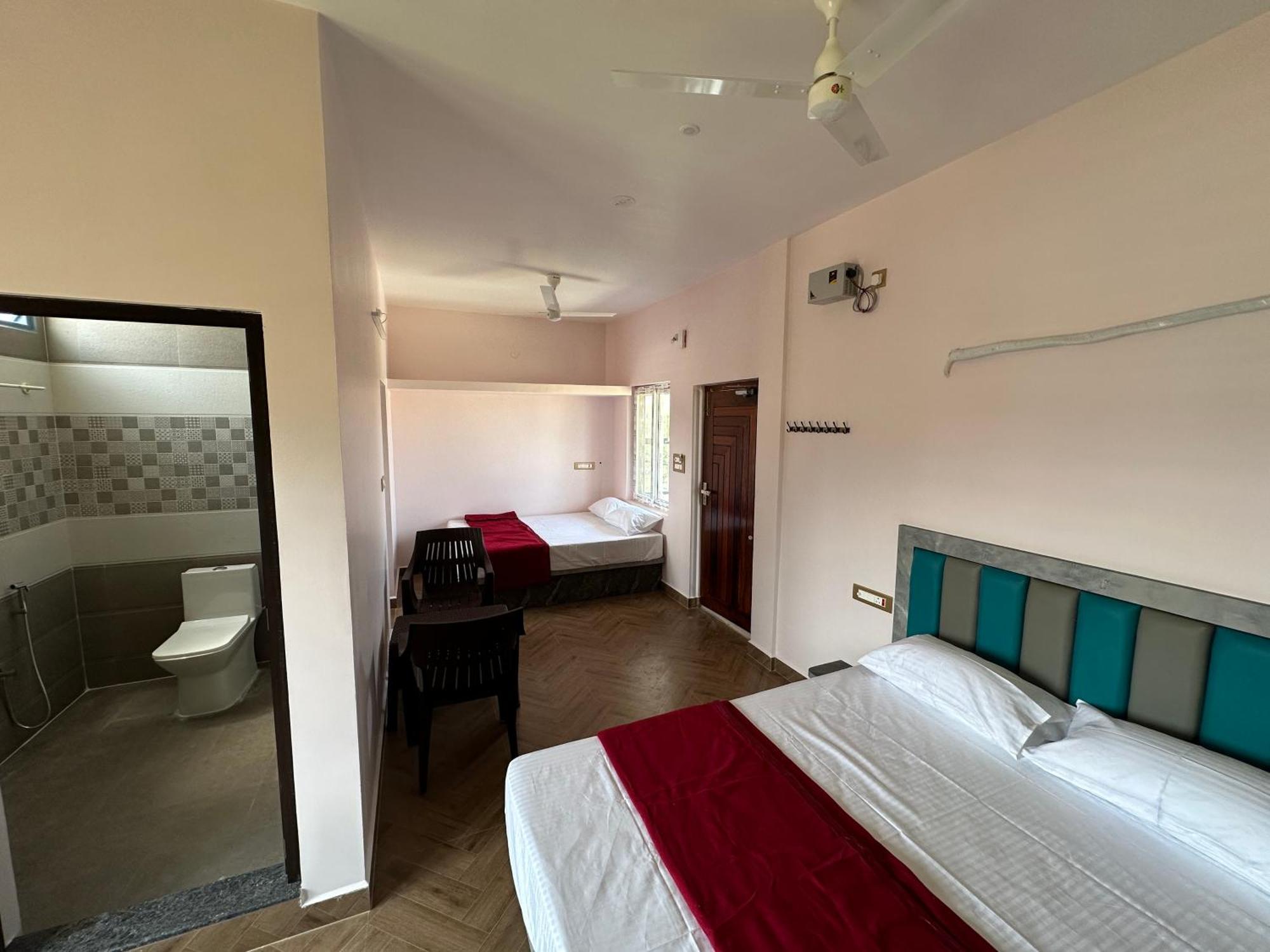 Om Lingeswaran Home Stay Tiruvannāmalai Eksteriør billede