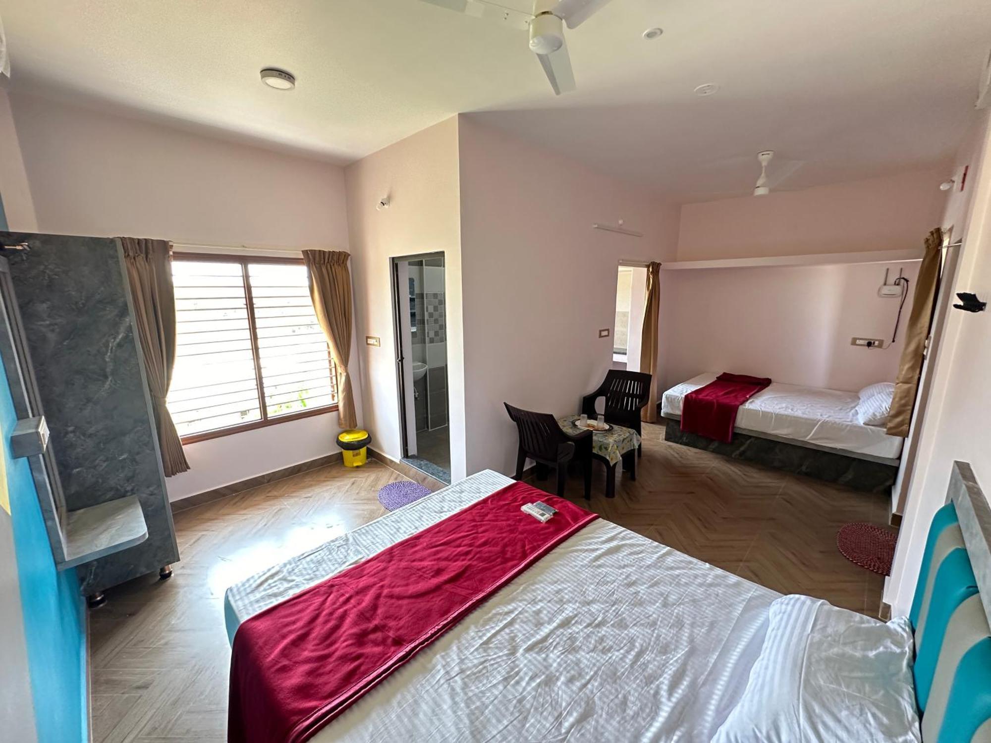 Om Lingeswaran Home Stay Tiruvannāmalai Eksteriør billede