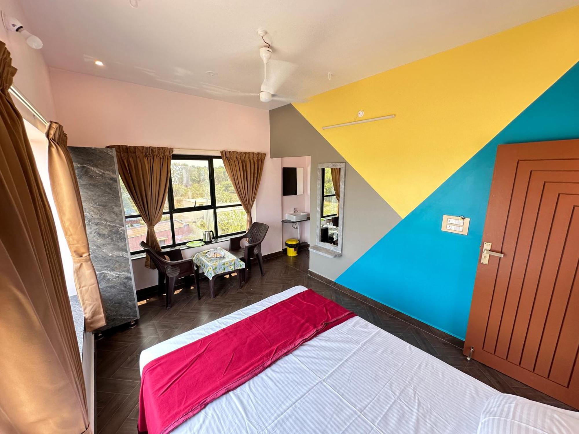 Om Lingeswaran Home Stay Tiruvannāmalai Eksteriør billede