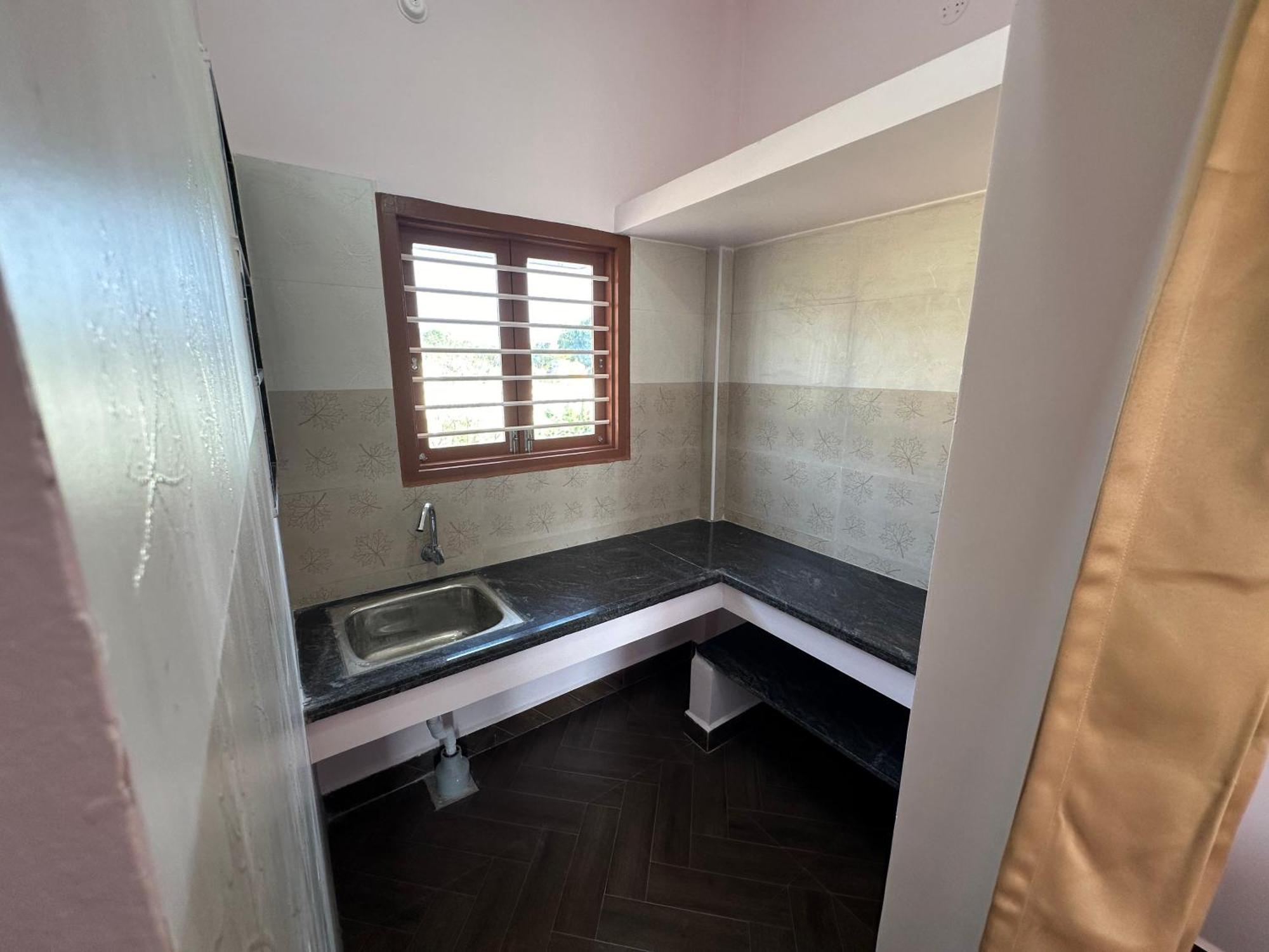 Om Lingeswaran Home Stay Tiruvannāmalai Eksteriør billede