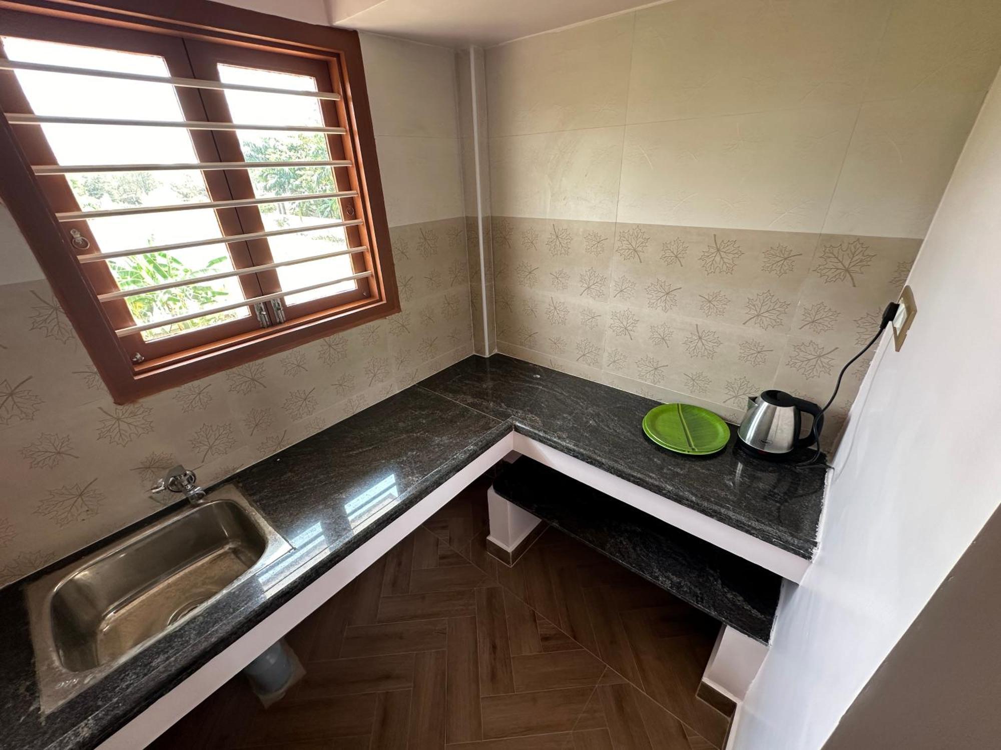 Om Lingeswaran Home Stay Tiruvannāmalai Eksteriør billede